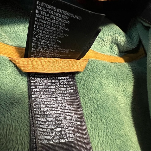 The North Face - Spring/Fall Fleece Lined Waterproof Jacket - Picture 8 of 16